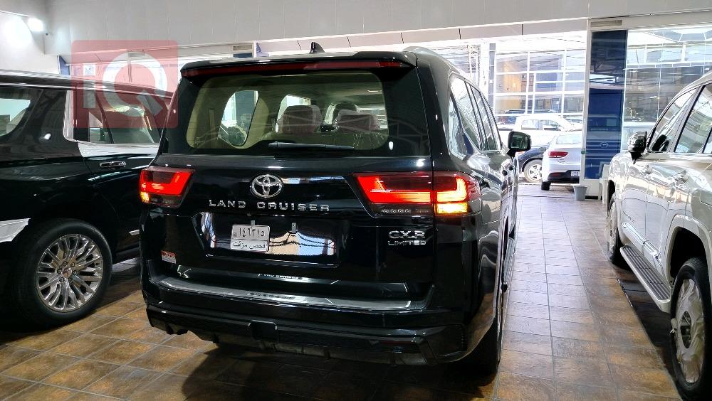 تويوتا لاندكروزر